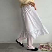 Vintage white lace frill skirt