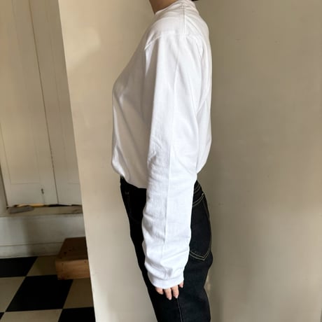 The ribbon T<lovely white>