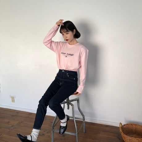 Rose rouge T<pink>