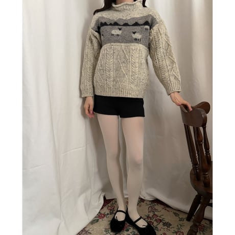 Vintage wool sheep knit