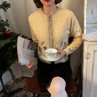 Vintage beads design wool cardigan