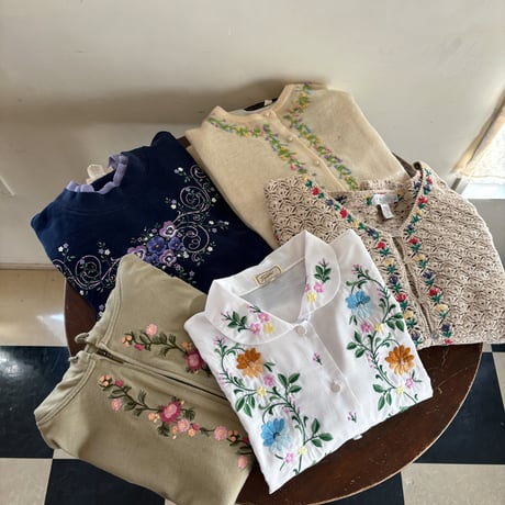 Vintage floral embroidery cardigan
