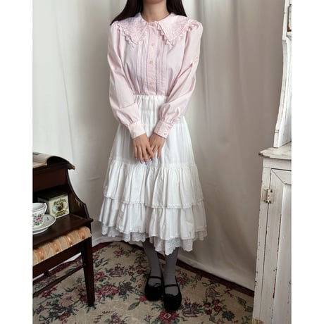Vintage baby pink puff sleeve blouse