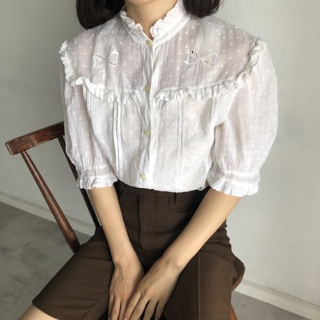 Vintage girly ribbon embroidery blouse