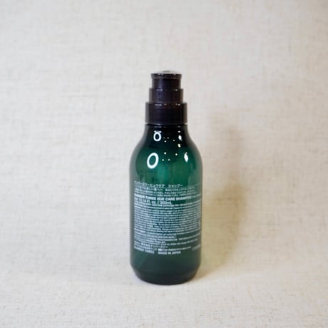 HUE care ヒュウケア リバイタライジング　シャンプー　３００ｍＬ