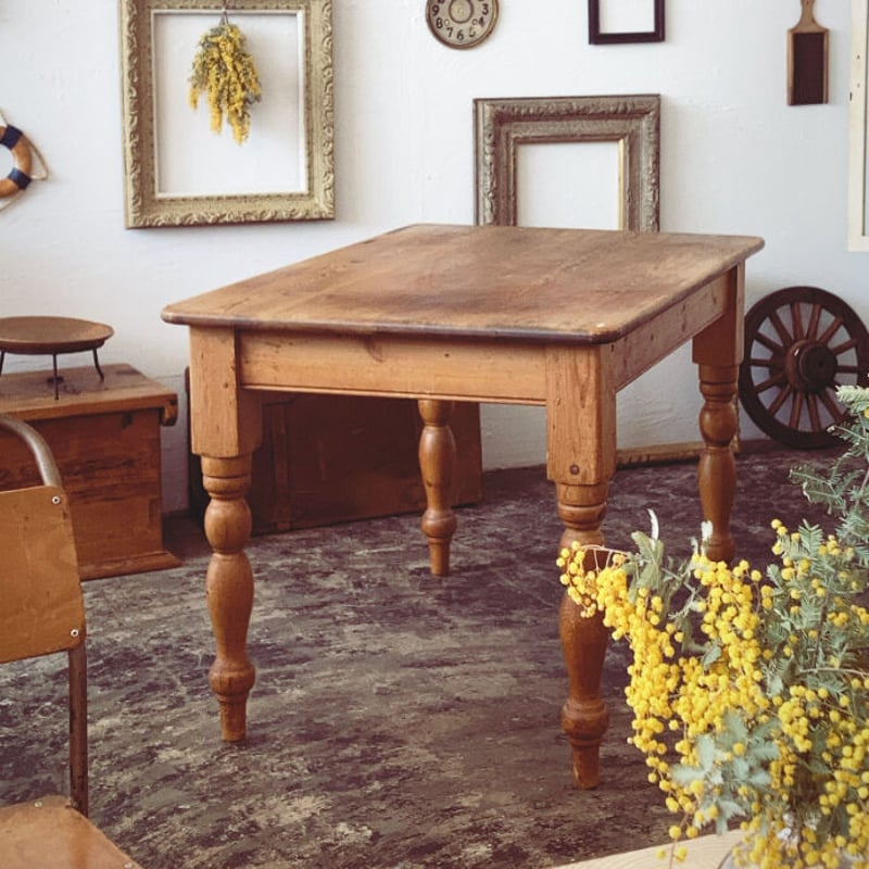 パイン材ダイニングテーブル | 安濃古道具店