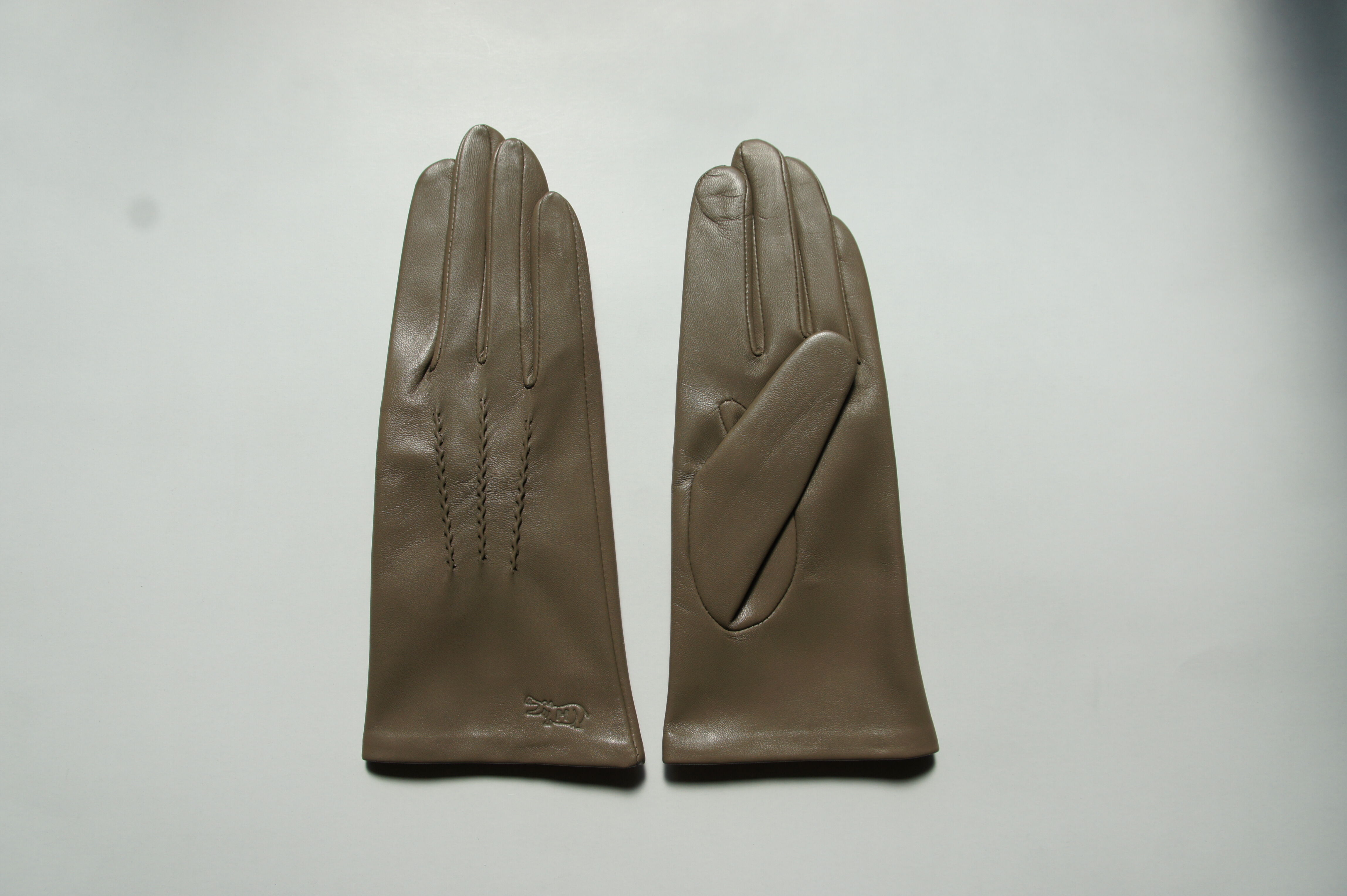 手袋職人が作るオーダー革手袋（オーダーキット） | hirata-glove STORE