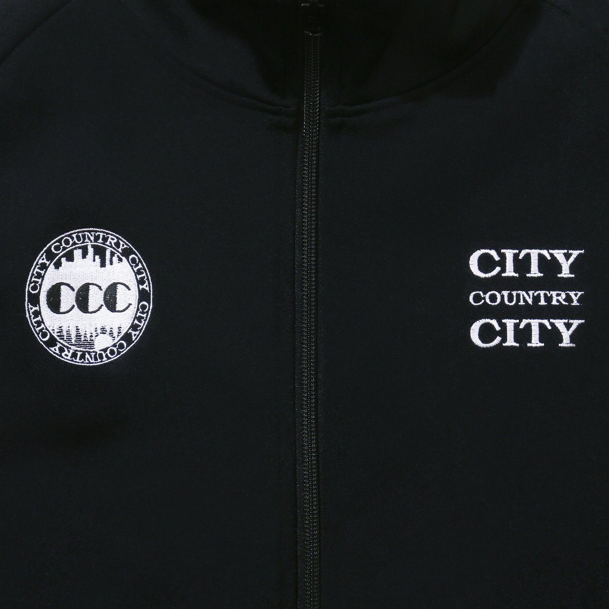city country city トラックジャケット Embroiderd Logo Switching Track Jacket_Black |
