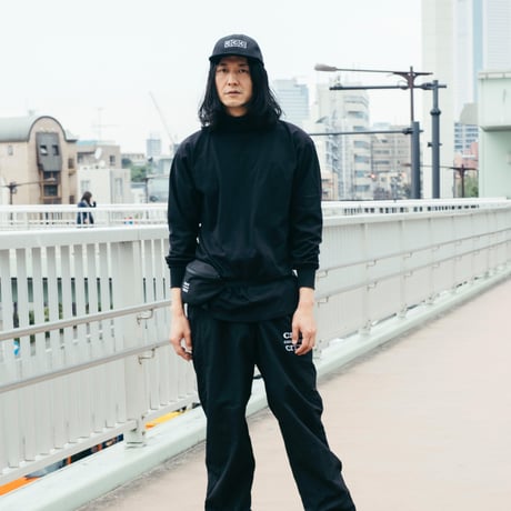 COTTON TURTLE NECK L/S T-SHIRT