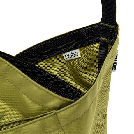 AZUMA SHOULDER BAG  NYLON OXFORD for CITY COUNTRY CITY_PISTACHIO