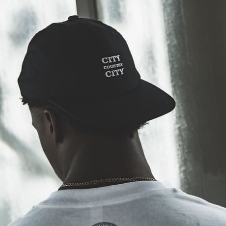 EMBROIDERED LOGO COTTON CAP