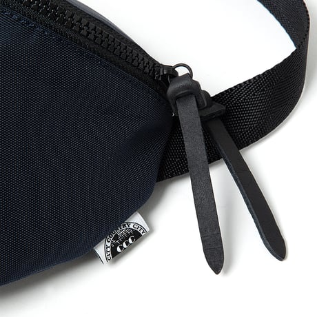 EVERYDAY WAIST POUCH  NYLON OXFORD for CITY COUNTRY CITY_NAVY