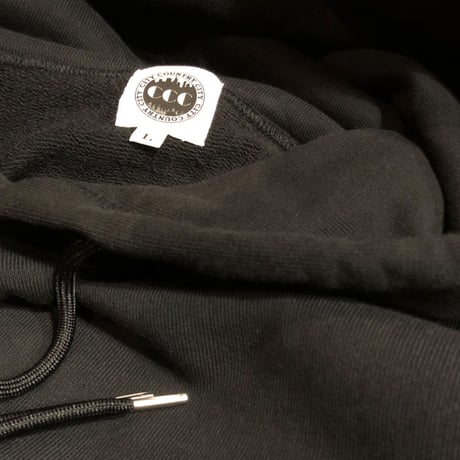 SMALL LOGO EMBROIDERY HOODIE