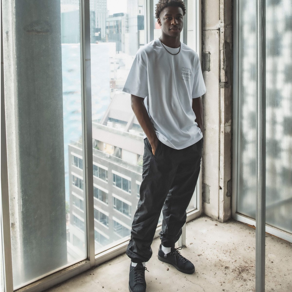 EMBROIDERED LOGO NYLON PANTS | CITY COUNTRY CITY