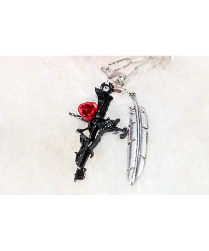 Hiina Rose】/ブラッククロス×フェザー ローズネックレス | WeROCK STO Hiina Rose】/ブラッククロス×フェザー ローズネックレス | WeROCK STO