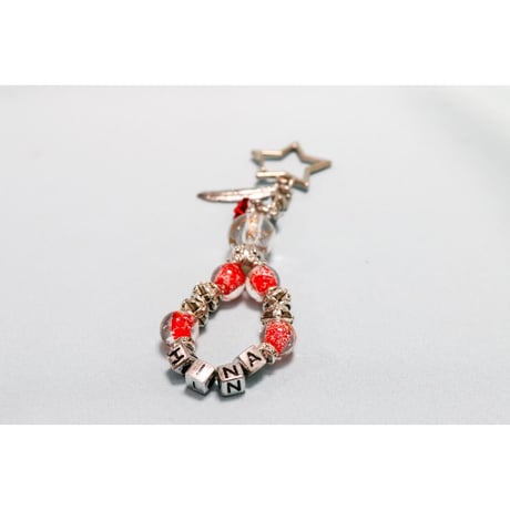 【Hiina Rose】／HINAネーム入り！ガラスビーズ・キーホルダー（レッド）