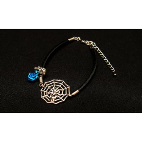 【Hiina Rose】／蜘蛛の巣×ダブルスカル ブレスレット（ブルー）