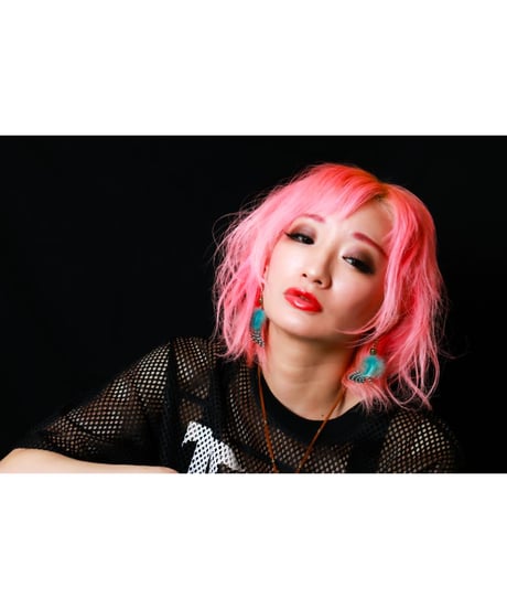 【Hiina Rose】／リアル・フェザー×メタル・フェザー ブロンズ ピアス（ブルー）