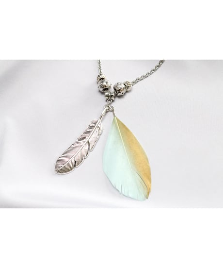 【Hiina Rose】／リアルフェザー×メタルフェザー・チェーン ネックレス（アクア)【数量限定販売】