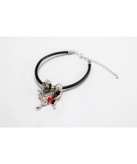 【Hiina Rose】／バイカラー・メタルバタフライ ブレスレット（ブラック） 【期間限定・ご予約特典あり!!】