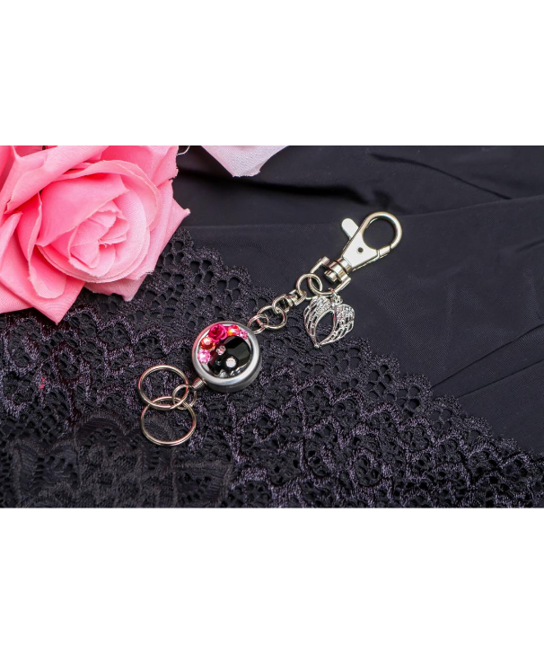 Hiina Rose】／スワロフスキー×ブラックスカル・リールキーホルダー