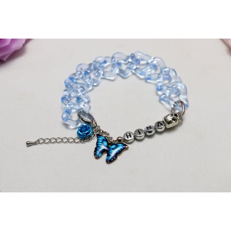 【Hiina Rose】／HINAネーム入り！ アクリルチェーン・バタフライ ブレスレット（クリアーライトブルー）