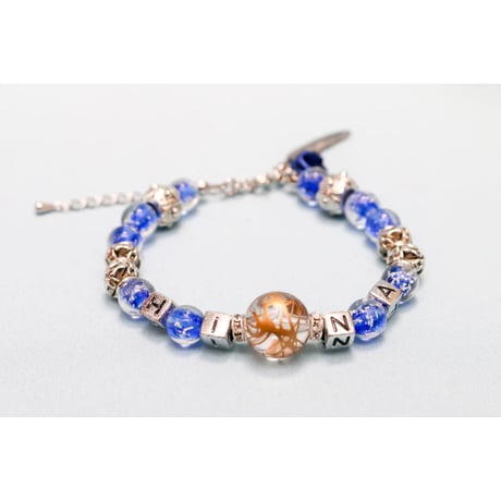 【Hiina Rose】／HINAネーム入り！ガラスビーズ・ブレスレット（ブルー）