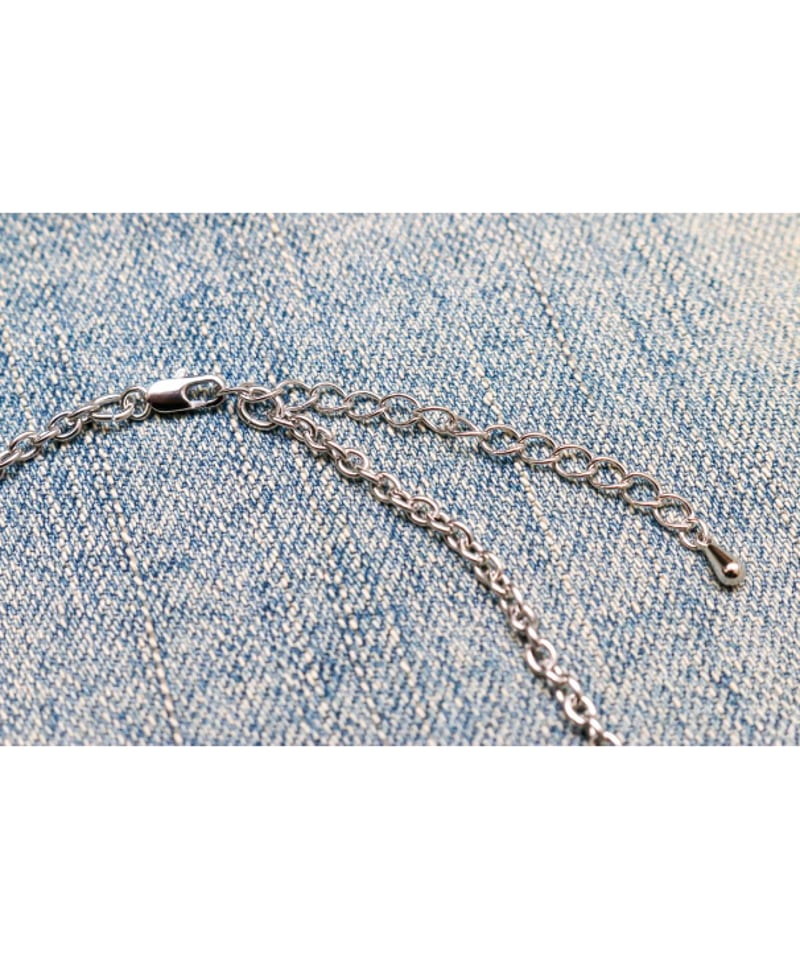 Hiina Rose】／デザインクロス・ハートラインストーン付き ネックレス