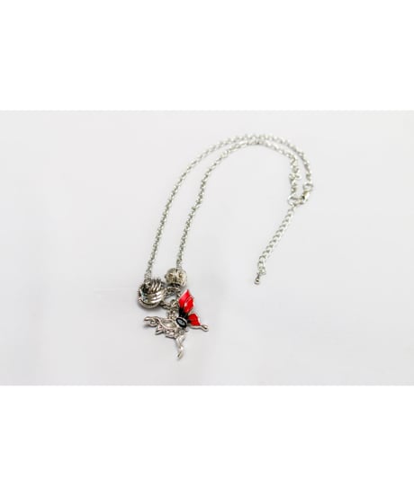 【Hiina Rose】／バイカラー・メタルバタフライ ネックレス（チェーン／レッド） 【期間限定・ご予約特典あり!!】