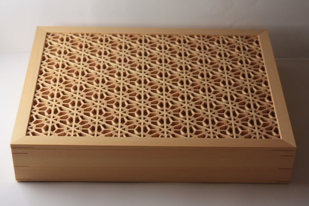 受注生産】「kumu」 組子文箱（大） 意匠：桜亀甲 | 指勘建具工芸 sashikan