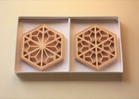 三ツ組手コースター《角なし》 意匠：花型組子 | 指勘建具工芸 sashikan