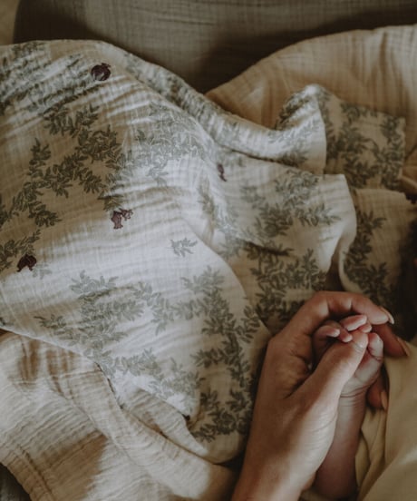 garbo&friends - Pomegranate Muslin Swaddle Blanket