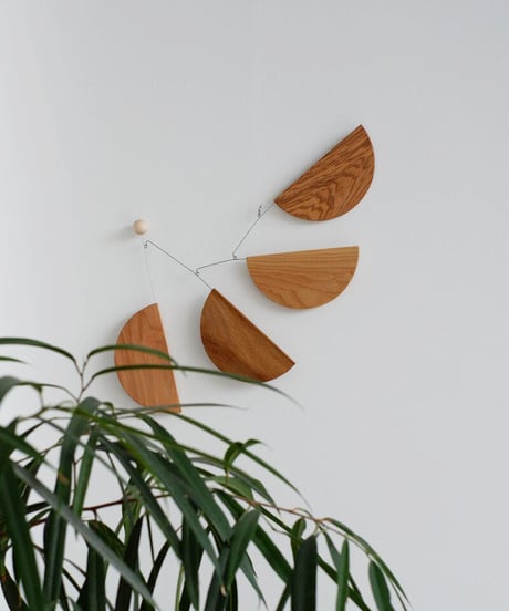 【予約販売商品】Kinetic Levi - Madlen Wood hanging kinetic mobile