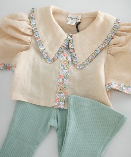 Kalinka - Swan Shirt Latte/Yellow flowers