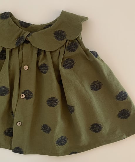 HELLO LUPO - Kumo blouse, green/ navy blue dots