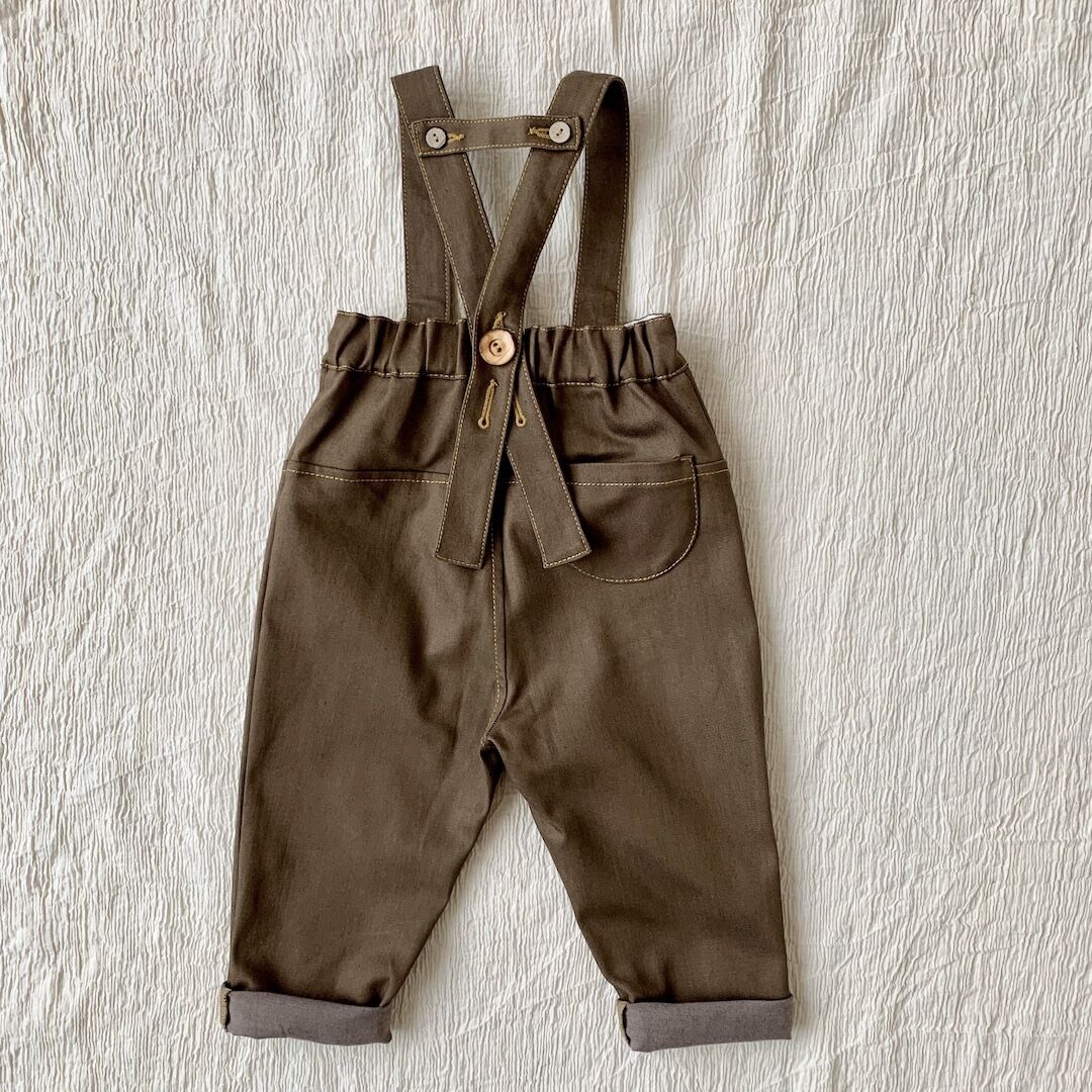 HELLO LUPO サスペンダー付きパンツ 2-3y - ボトムス・スパッツ HELLO LUPO サスペンダー付きパンツ 2-3y - ボトムス・スパッツ