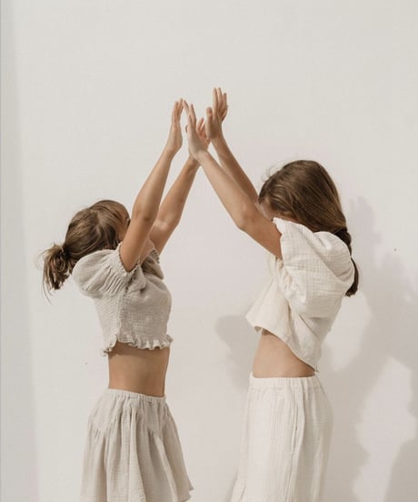 son and daughter - LANA MESH CROP TOP