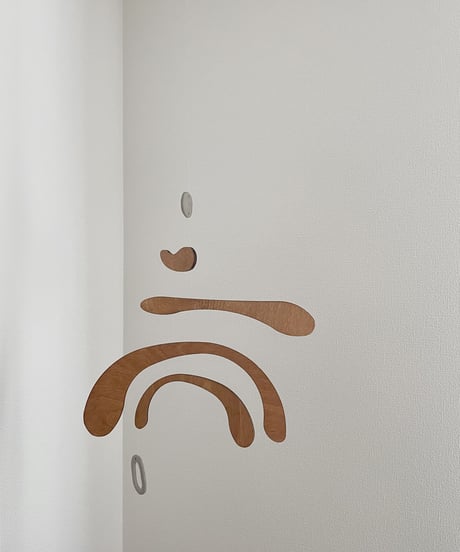 【予約販売商品】Kinetic Levi - Lily Plywood hanging kinetic mobile