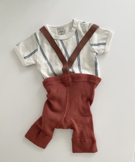 mile - suspender shorts (lavastone red)