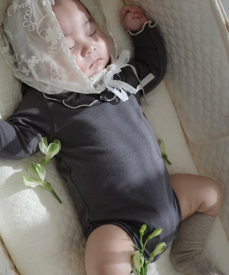 UANDEL - mellow collared romper (charcoal)