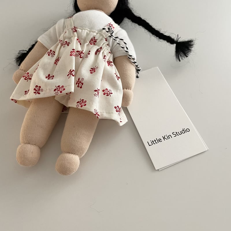 人形 Little Kin Studio medium girl Little Kin Studio - Medium doll (ミディアム) | UANDEL