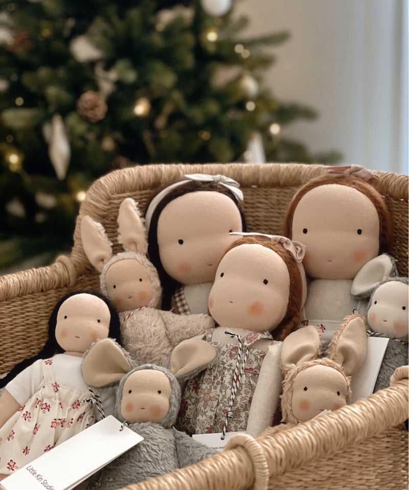 Little kin studio ★ミディアムsize Little Kin Studio/送料無料 Medium Doll (brown pinafore dress