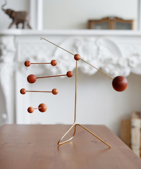【予約販売商品】Kinetic Levi - Michelle standing kinetic mobile