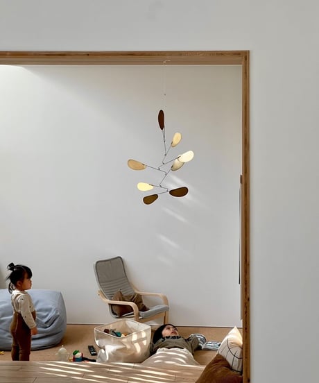 【予約販売商品】Kinetic Levi - Dolly Brass hanging kinetic mobile