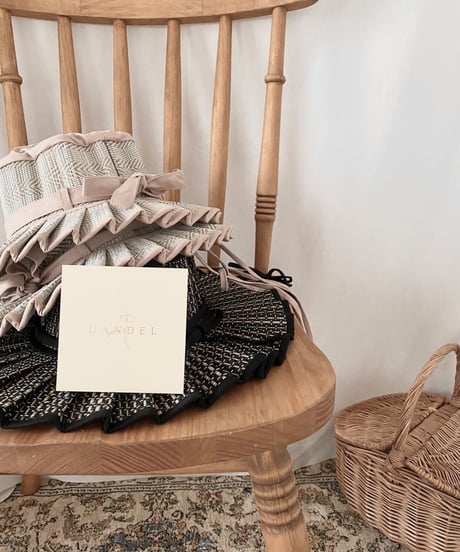 LORNA MURRAY- Avoca Mayfair Child 送料無料