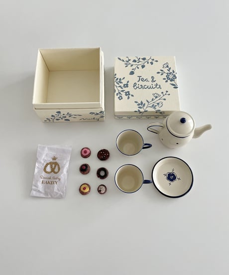 【予約販売商品】Maileg - Tea & Biscuits for two ( ティーセット )