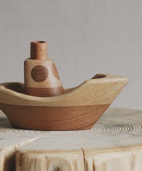 tateplota - Wooden Boat