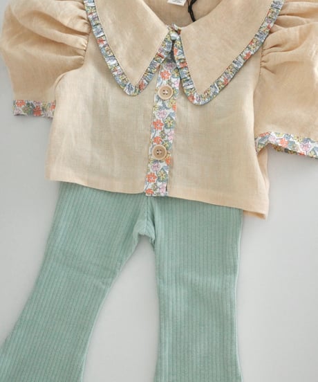Kalinka - Swan Shirt Latte/Yellow flowers