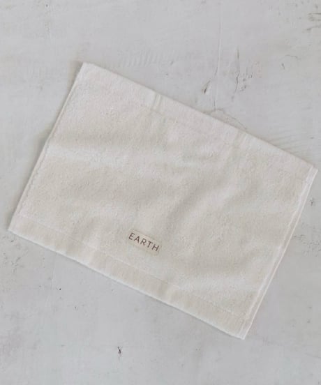 【予約】EARTH THE ARCHIVE - Plant dyed organic hand towel