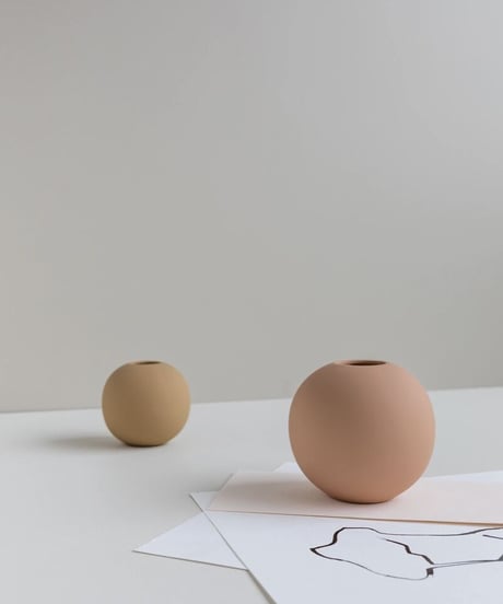 cooee design - BALL VASE 8cm  PEANUTS